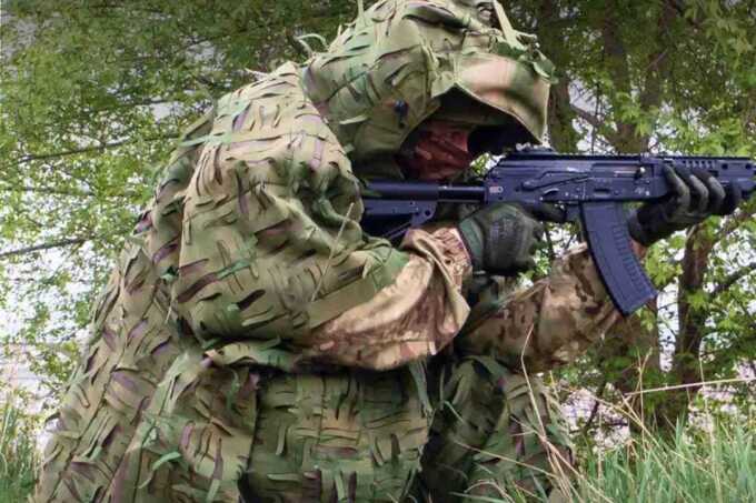 Антидроновые плащи выдали позиции российских военных вместо маскировки