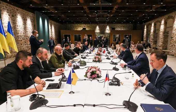 На переговорах в Стамбуле Россия отклонила предложение о прекращении огня