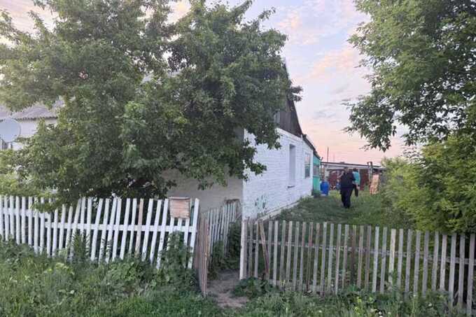 В Омской области годовалый ребёнок утонул в ведре, пока пьяные родители спали